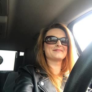 Meet your Posher, Dana